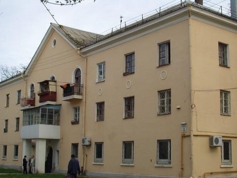 Київ, Стрийська вул., 3