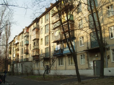 Київ, Тампере вул., 16А