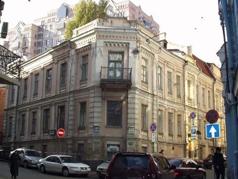 Киев, Тараса Шевченко пер., 9/2