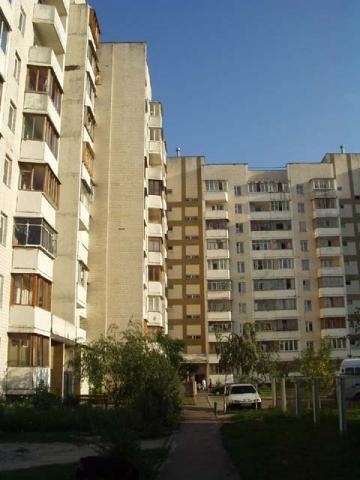 Киев, Теодора Драйзера ул., 38