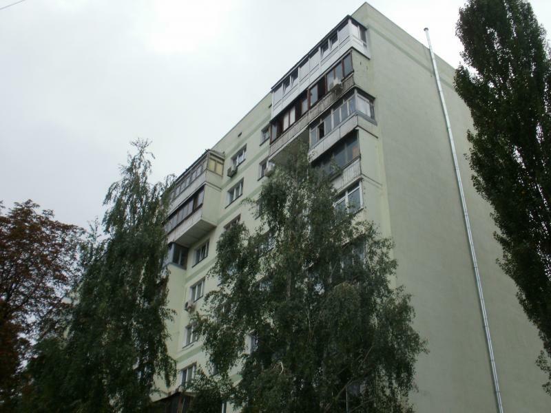 Київ, Солом'янська вул., 4/2