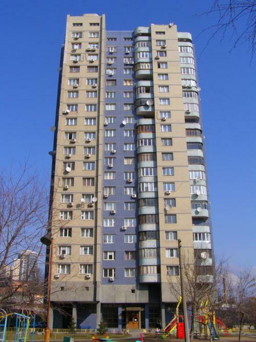 Оренда 1-кімнатної квартири 48 м², Старонаводницька вул., 4