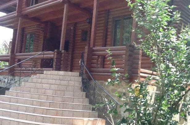 Киев, Синеозерная ул., 8