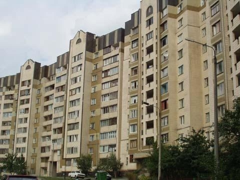 Киев, Симиренко ул., 31