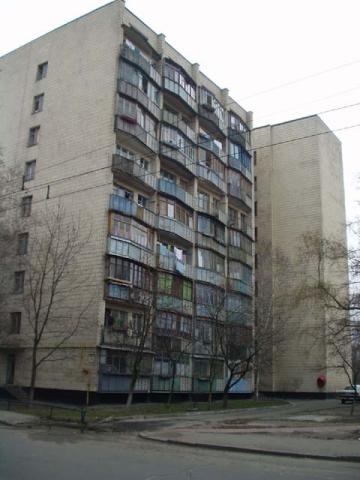 Киев, Смелянская ул., 19