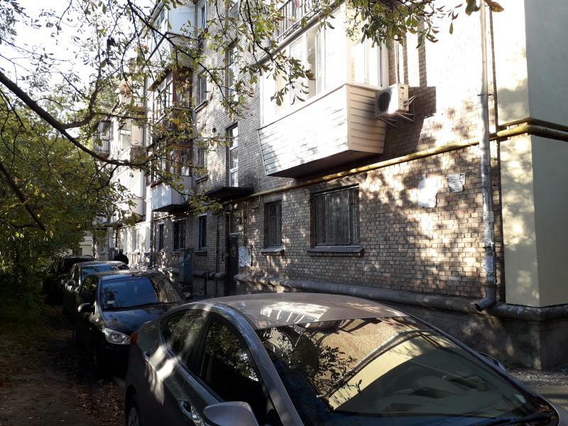 Киев, Смелянская ул., 9