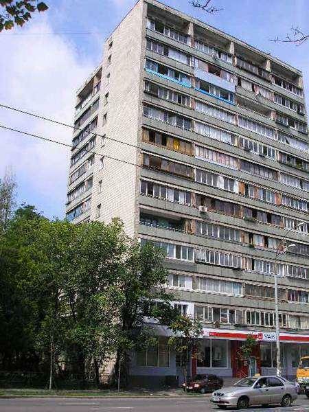 Киев, Соломенская ул., 8