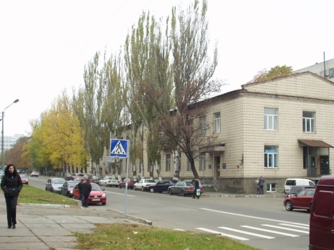 Киев, Антона Цедика ул., 12