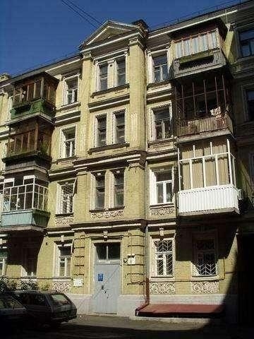 Киев, Шота Руставели ул., 31Б
