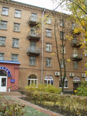 Киев, Антона Цедика ул., 6А