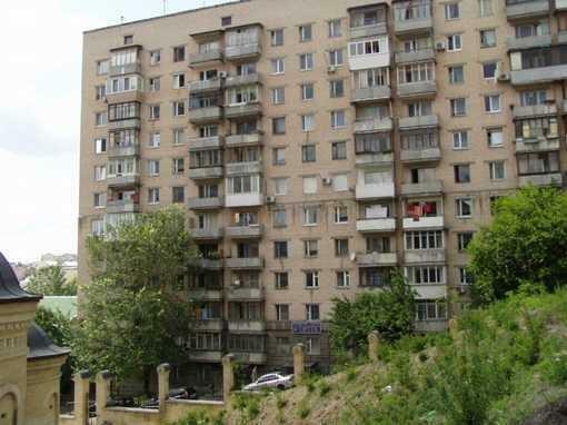 1-комнатная квартира посуточно 57 м², Шелковичная ул., 46/48