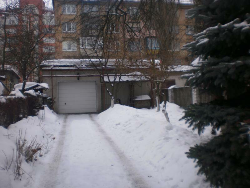 Киев, Черняховского ул., 47