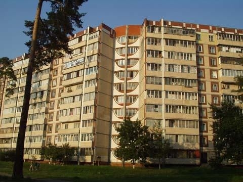 Оренда 1-кімнатної квартири 36 м², Чорнобильська вул., 4/56