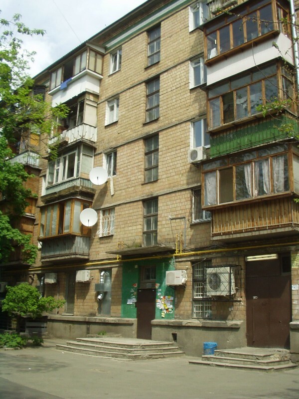 Киев, Чоколовский бул., 23