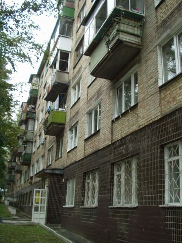 Киев, Шолуденко ул., 6