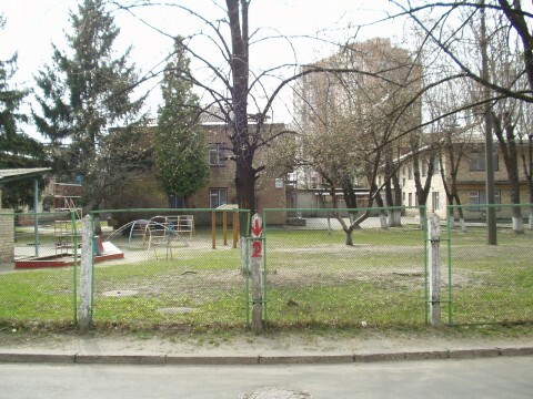 Киев, Энтузиастов ул., 35/2