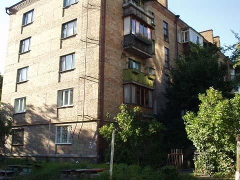Продаж 1-кімнатної квартири 30 м², Черняховського вул., 4