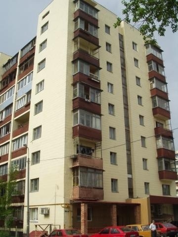 Киев, Чоколовский бул., 3