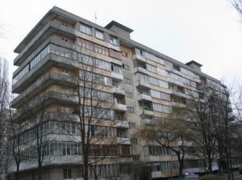 Киев, Парково-Сырецкая ул., 13А