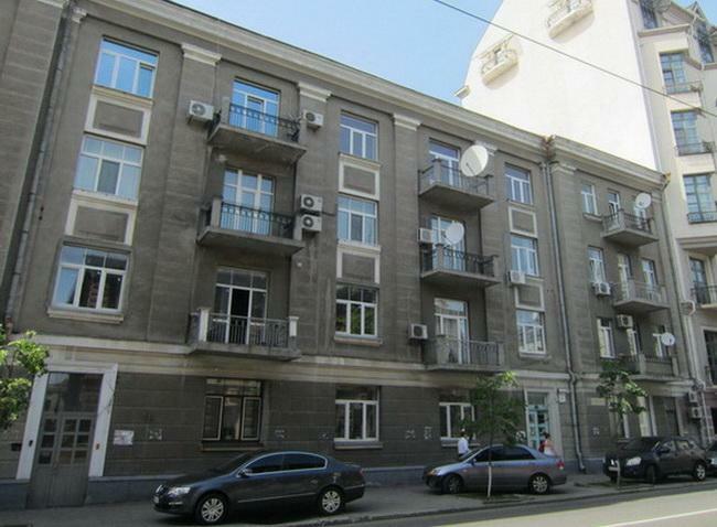 Київ, Шовковична вул., 24