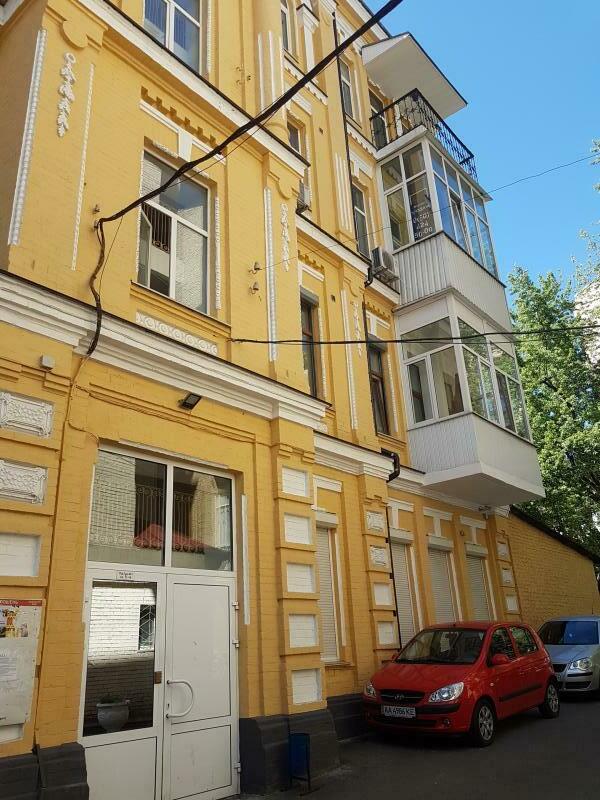 Киев, Шота Руставели ул., 38Б