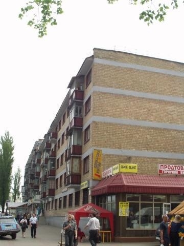 Київ, Чоколівський бул., 1