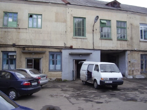 Київ, Шахтарська вул., 9