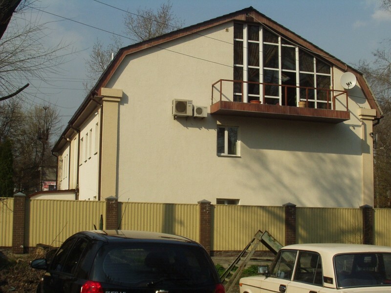 Киев, Саперно-Слободской про-д, 3/2