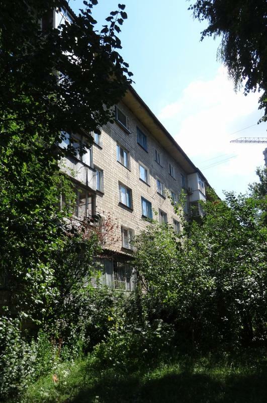Киев, Семьи Сосниных ул., 6