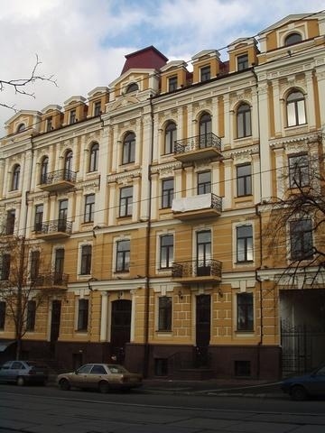 Київ, Саксаганського вул., 74