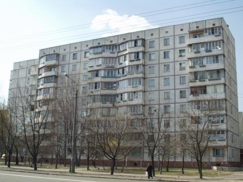 Київ, Світлицького вул., 28