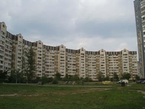 Київ, Симиренка вул., 25А