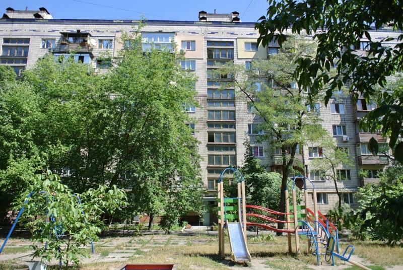 Продажа 2-комнатной квартиры 45 м², Русановский бул., 6