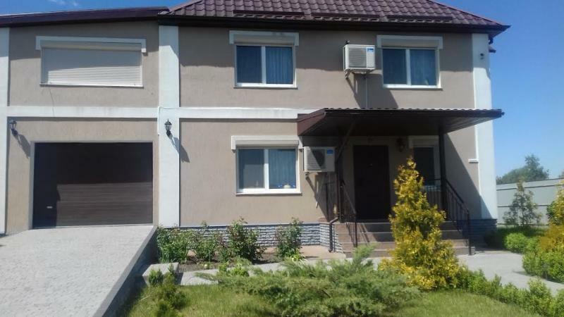 Киевская обл., Бориспольский район, с. Дударков, Мира ул., 1