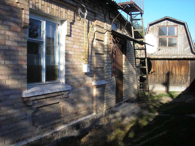 Київська обл., Бородянський район, смт Клавдієво-Тарасове, Ивана Франко вул., 22