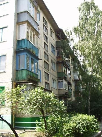 Киев, Пражская ул., 25