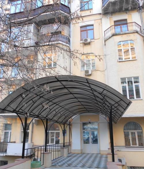 Киев, Предславинская ул., 30