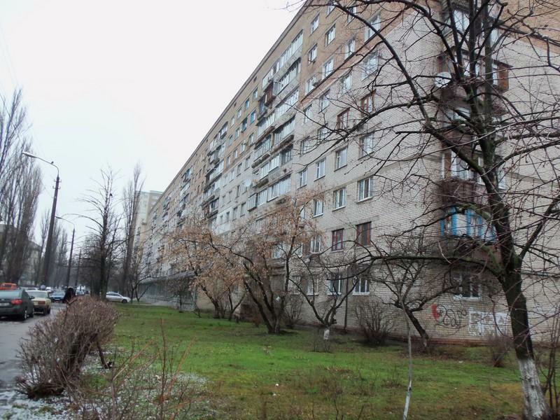 Киев, Пожарского ул., 8