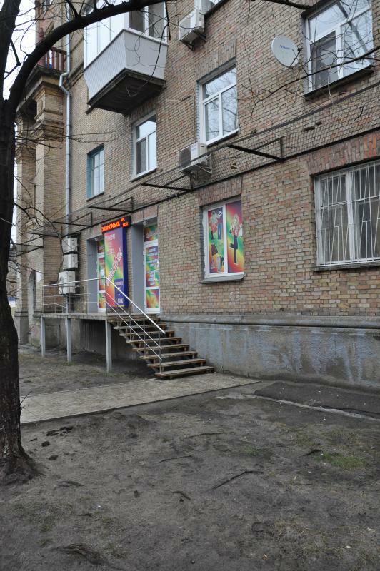 Киев, Попудренко ул., 24