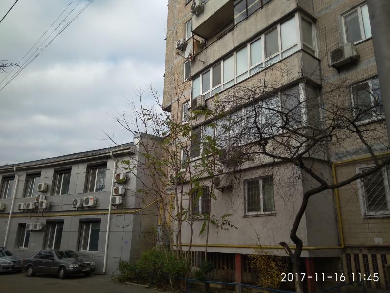 Київ, Професора Підвисоцького вул., 16