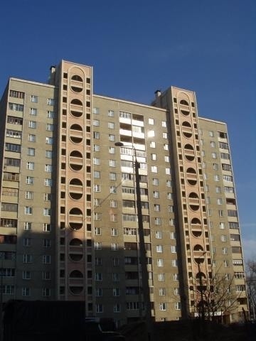 Киев, Квитневый пер., 1Б