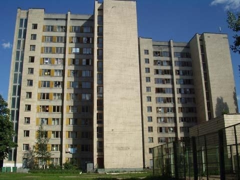 Киев, Космическая ул., 8Б