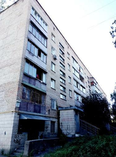 Киев, Нивская ул., 7Б