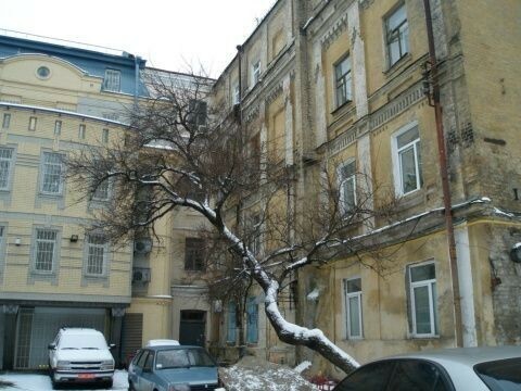 Киев, Нижний Вал ул., 19Д