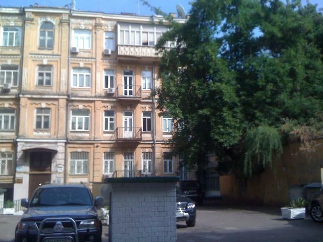 Киев, Пушкинская ул., 35Б
