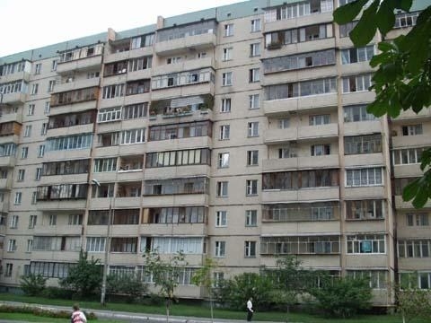 Продаж 1-кімнатної квартири 43 м², Ревуцького вул., 24/4