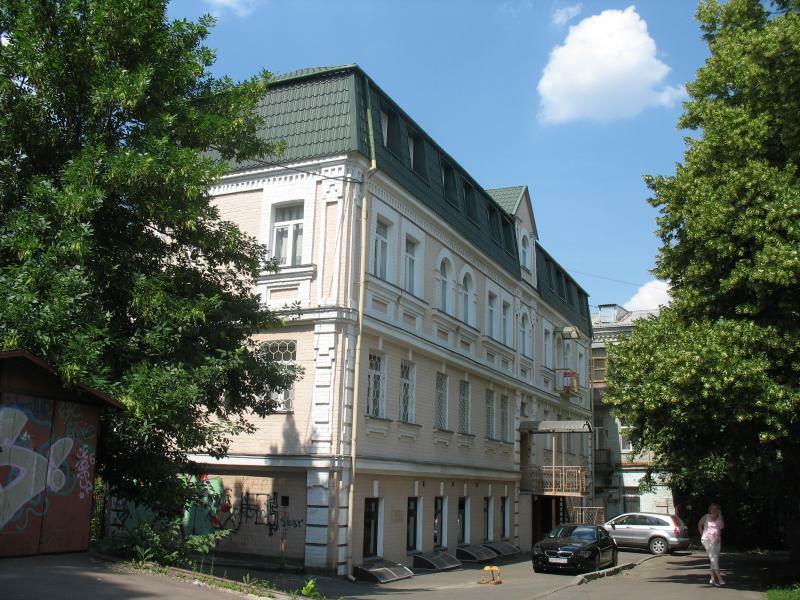 Киев, Ярославская ул., 28Б