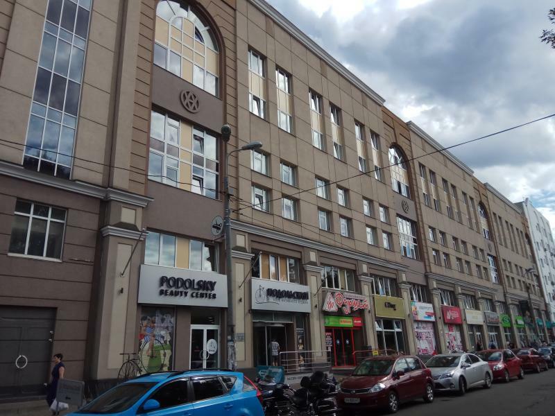 Киев, Ярославская ул., 56