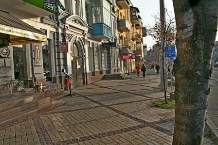 Киев, Владимира Антоновича ул., 46