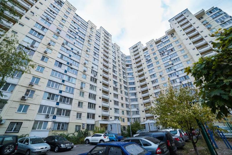 Продаж 2-кімнатної квартири 63.2 м², Ернста вул., 12